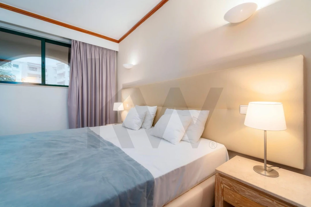 Apartamento T1 para Venda em Albufeira e Olhos de Água Foto 3