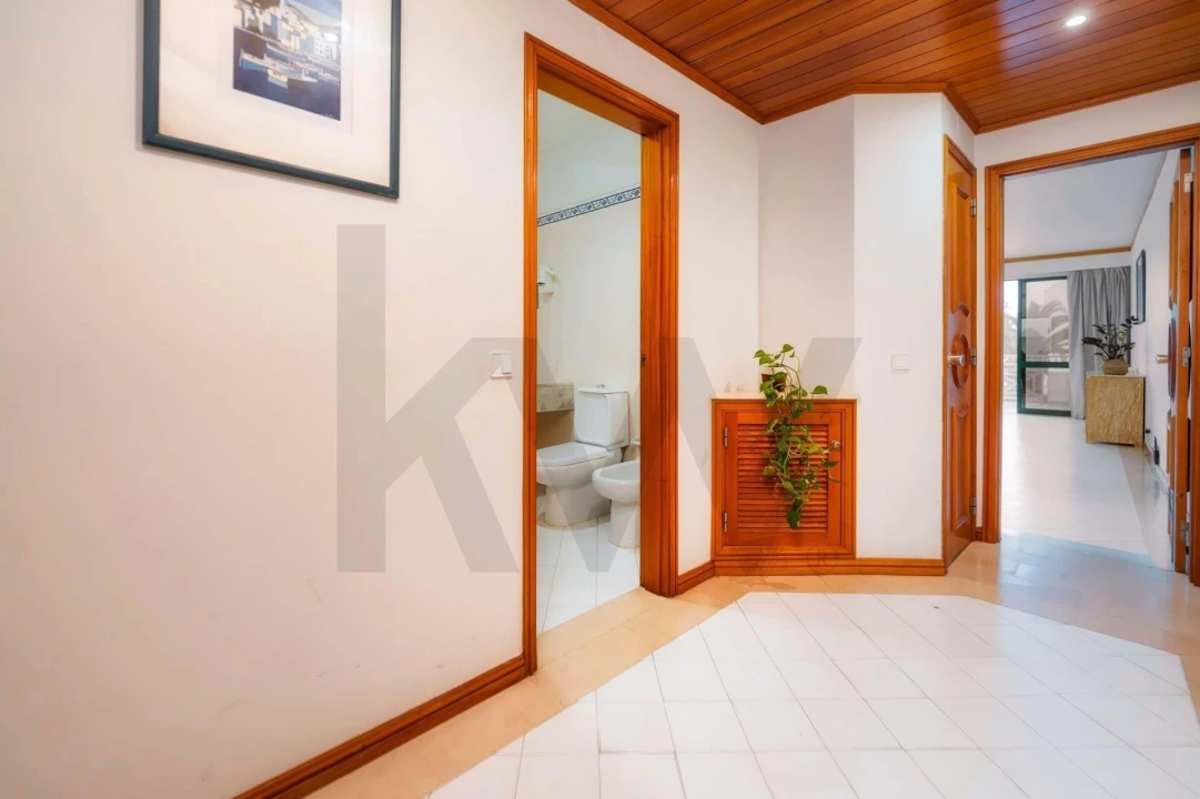 Apartamento T1 para Venda em Albufeira e Olhos de Água Foto 18