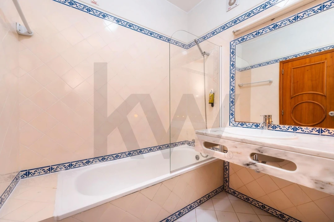 Apartamento T1 para Venda em Albufeira e Olhos de Água Foto 11