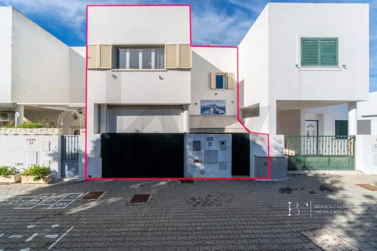 Moradia T3 para Venda em Castro Marim Foto 3