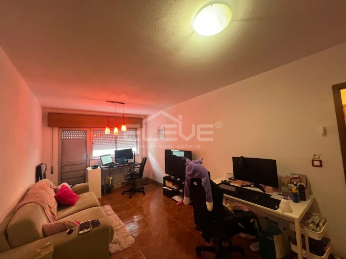 Apartamento T1 para Venda em Vilar de Andorinho Foto 6