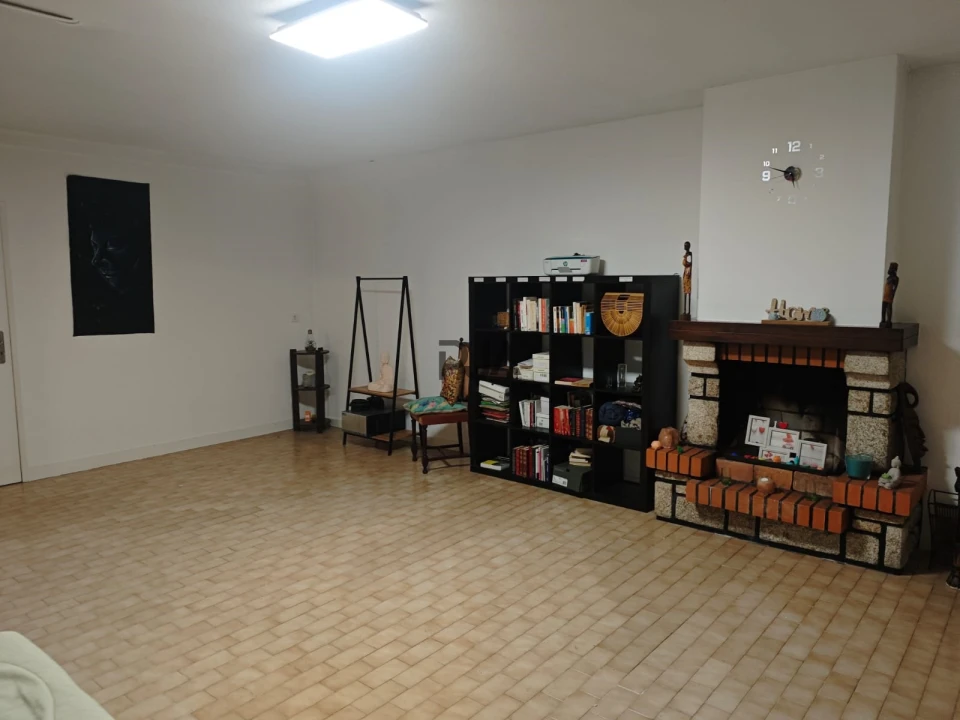 Moradia T5 para Venda em Ferreiros do Dão Foto 10