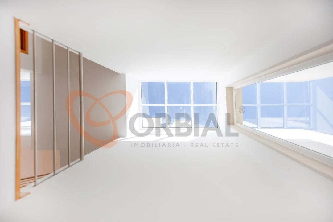 Moradia T4 para Venda em Albufeira e Olhos de Água Foto 33