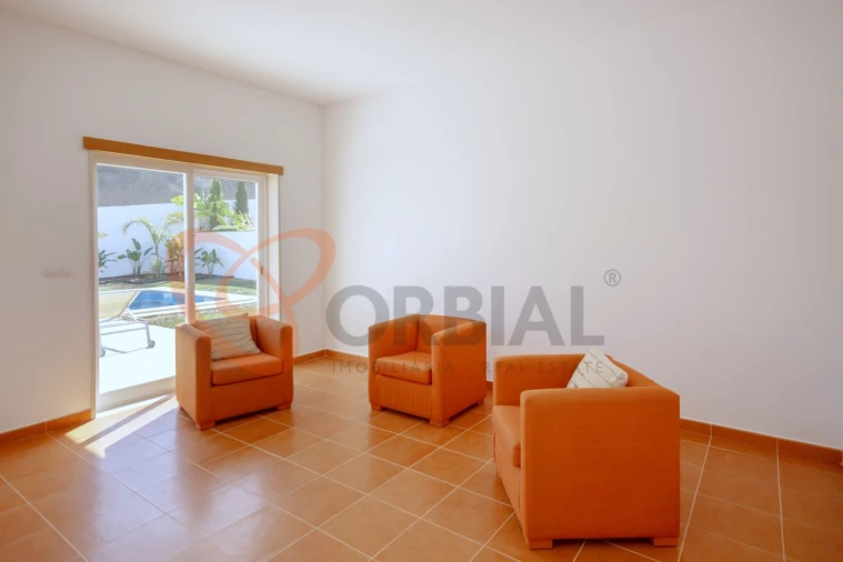 Moradia T4 para Venda em Albufeira e Olhos de Água Foto 32