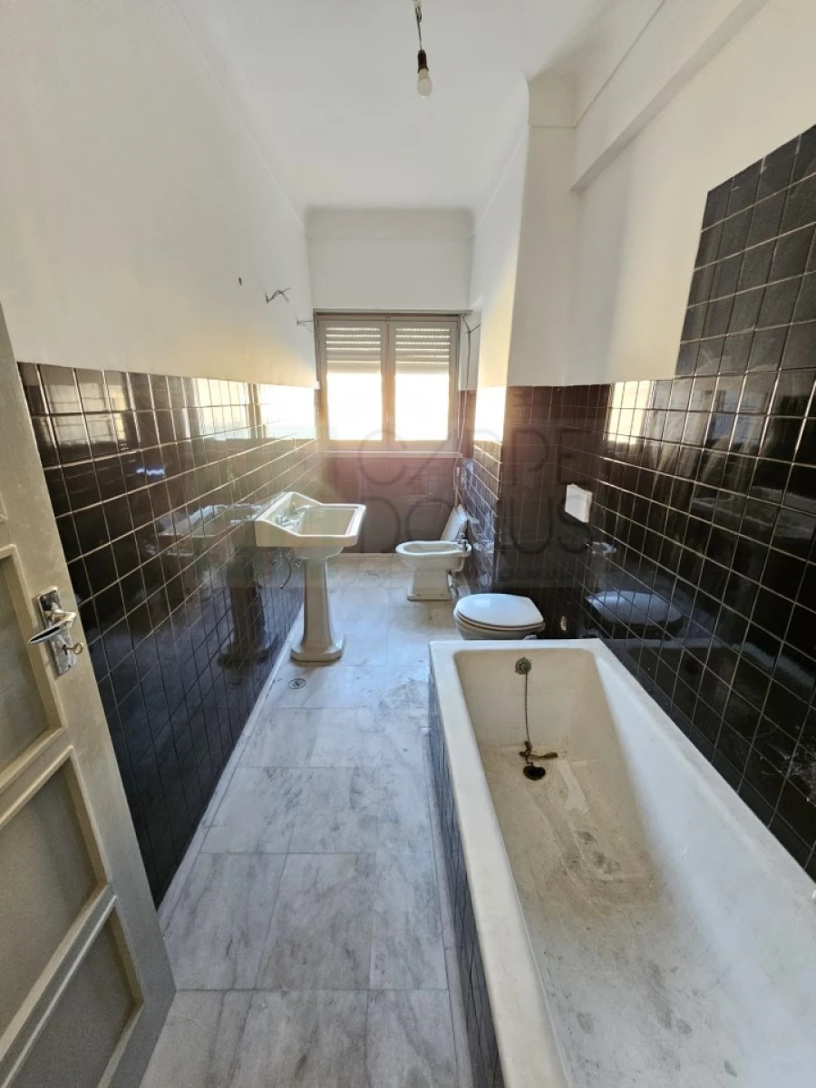 Apartamento T7 para Venda em Arroios Foto 28