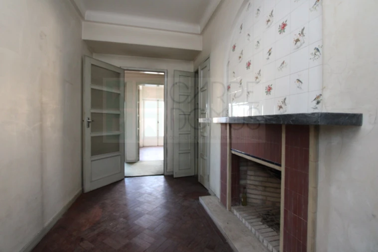 Apartamento T7 para Venda em Arroios Foto 16