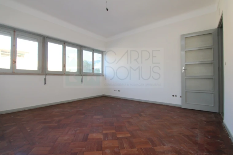 Apartamento T7 para Venda em Arroios Foto 37
