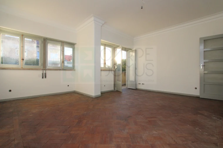 Apartamento T7 para Venda em Arroios Foto 41