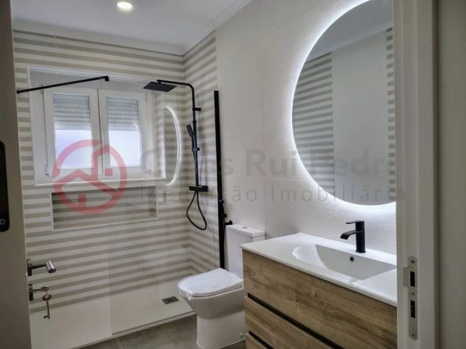 Apartamento T2 para Venda em São Vicente Foto 17