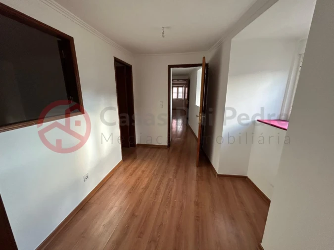 Apartamento T2 para Venda em São Vicente Foto 6
