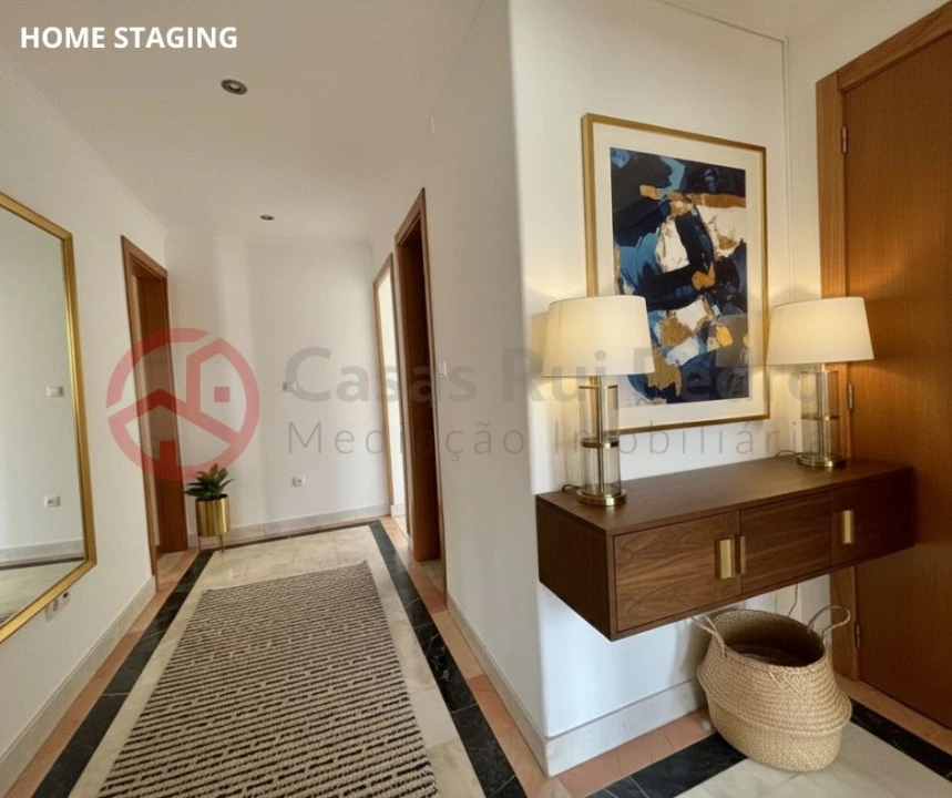 Apartamento T3 para Venda em Almada, Cova da Piedade, Pragal e Cacilhas Foto 25