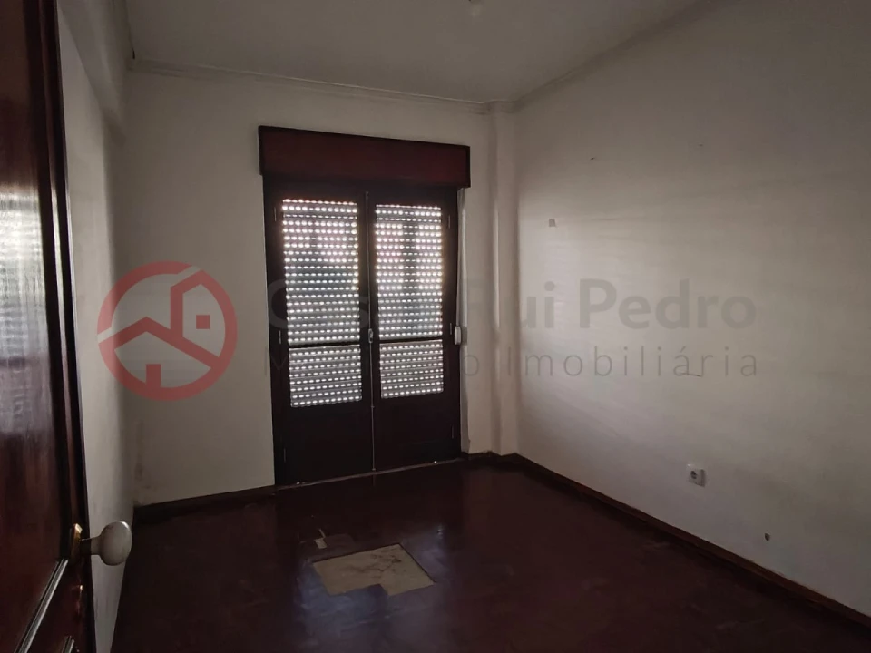 Apartamento T2 para Venda em Odivelas Foto 6