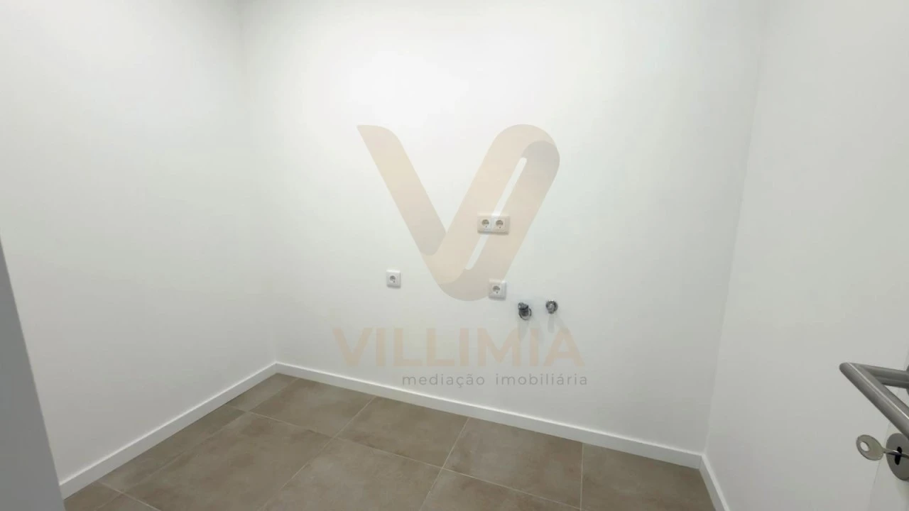 Moradia T4 para Venda em Subportela, Deocriste e Portela Susã Foto 11