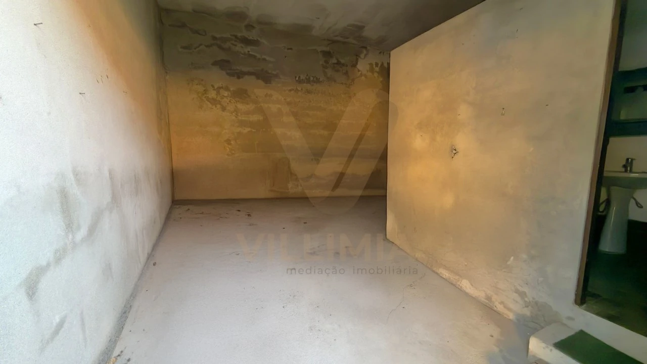 Moradia T1 para Venda em Labrujó, Rendufe e Vilar do Monte Foto 9