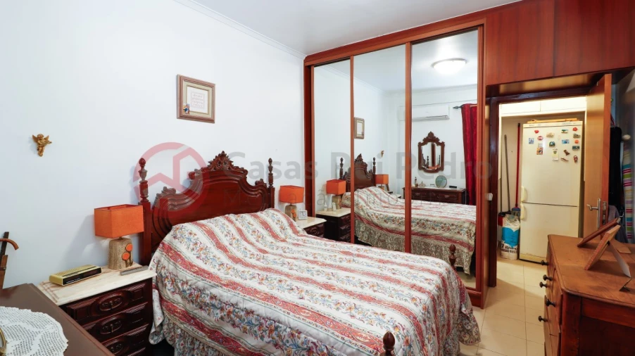 Apartamento T1 para Venda em Laranjeiro e Feijó Foto 10