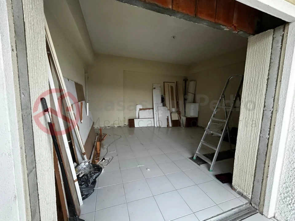 Apartamento T1 para Venda em Costa da Caparica Foto 9