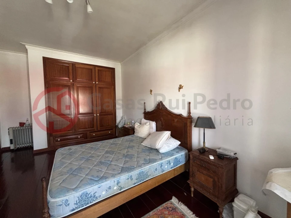 Moradia T5 para Venda em Alenquer (Santo Estêvão e Triana) Foto 17