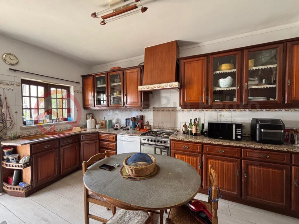 Moradia T5 para Venda em Alenquer (Santo Estêvão e Triana) Foto 8