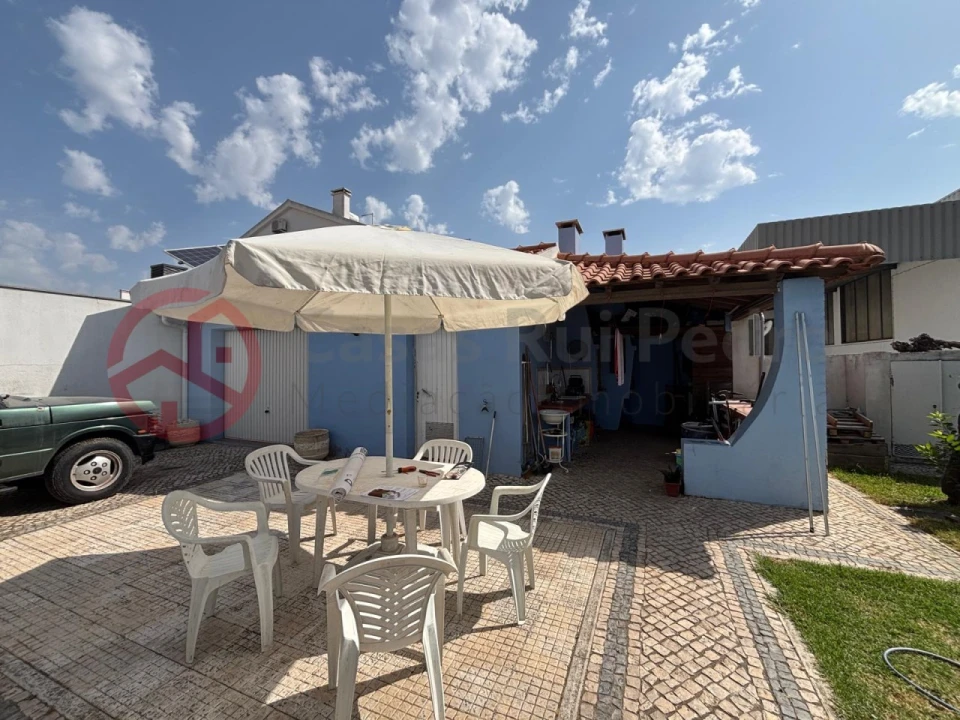 Moradia T5 para Venda em Alenquer (Santo Estêvão e Triana) Foto 24