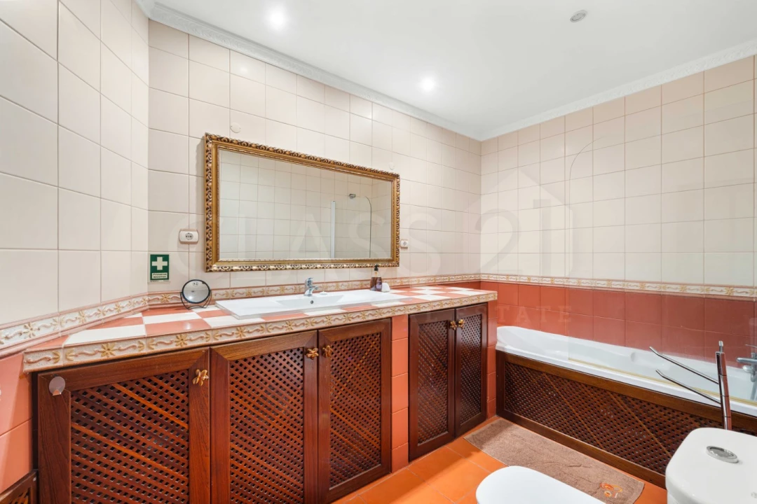 Moradia T3 para Venda em Funchal (São Pedro) Foto 21