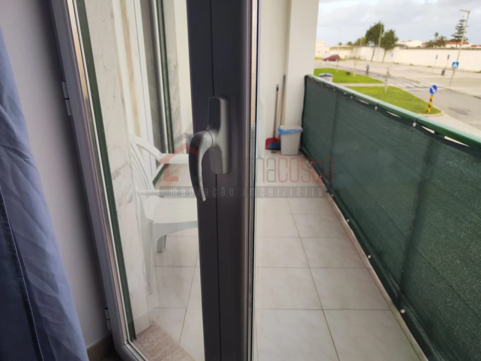 Apartamento T2 para Venda em Peniche Foto 6