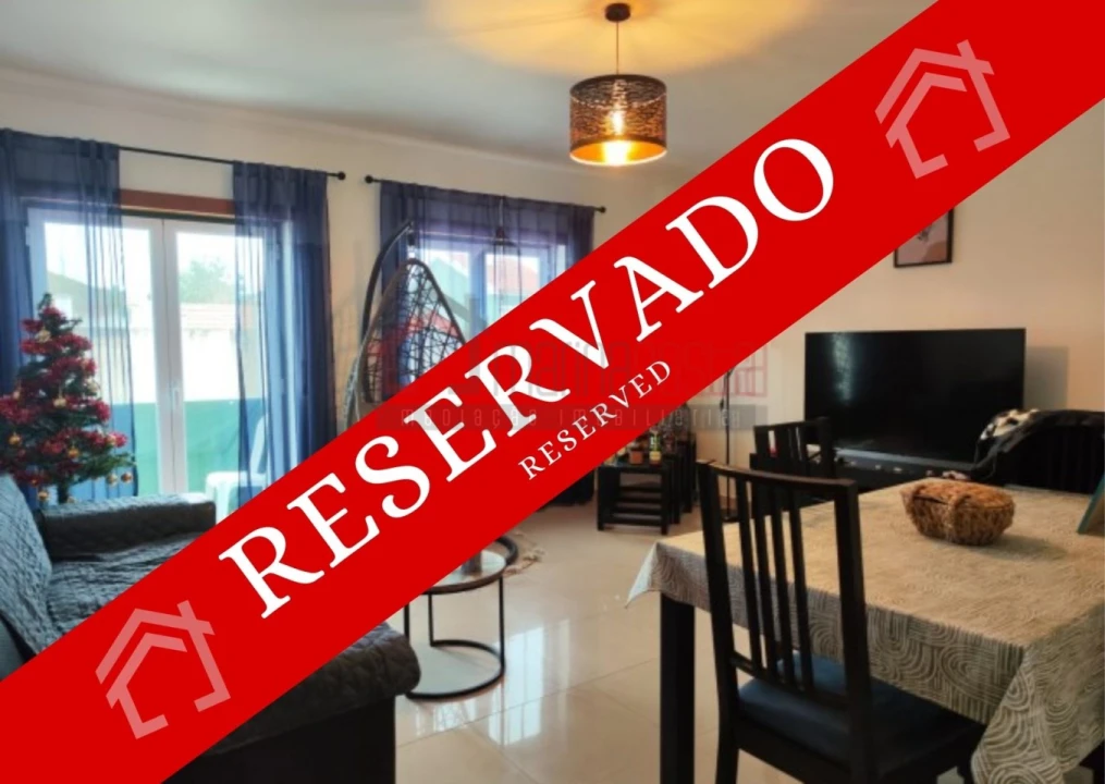 Apartamento T2 para Venda em Peniche Foto 1