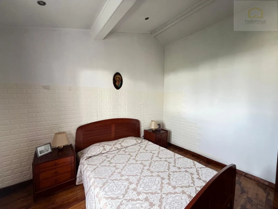 Moradia T3 para Venda em Ponta Delgada (São José) Foto 12