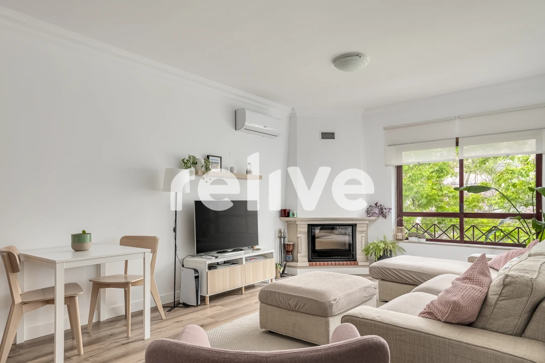 Apartamento T2 para Venda em Santa Maria e São Miguel, São Martinho, São Pedro Penaferrim Foto 1