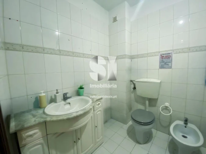 Apartamento T2 para Venda em Marinha Grande Foto 7