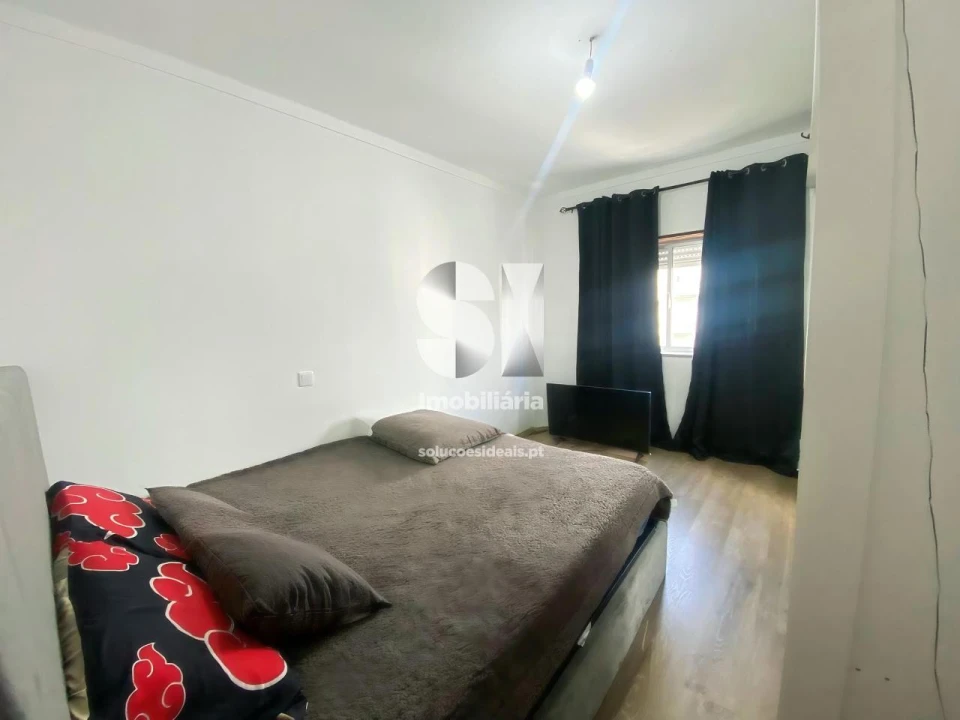 Apartamento T2 para Venda em Marinha Grande Foto 3