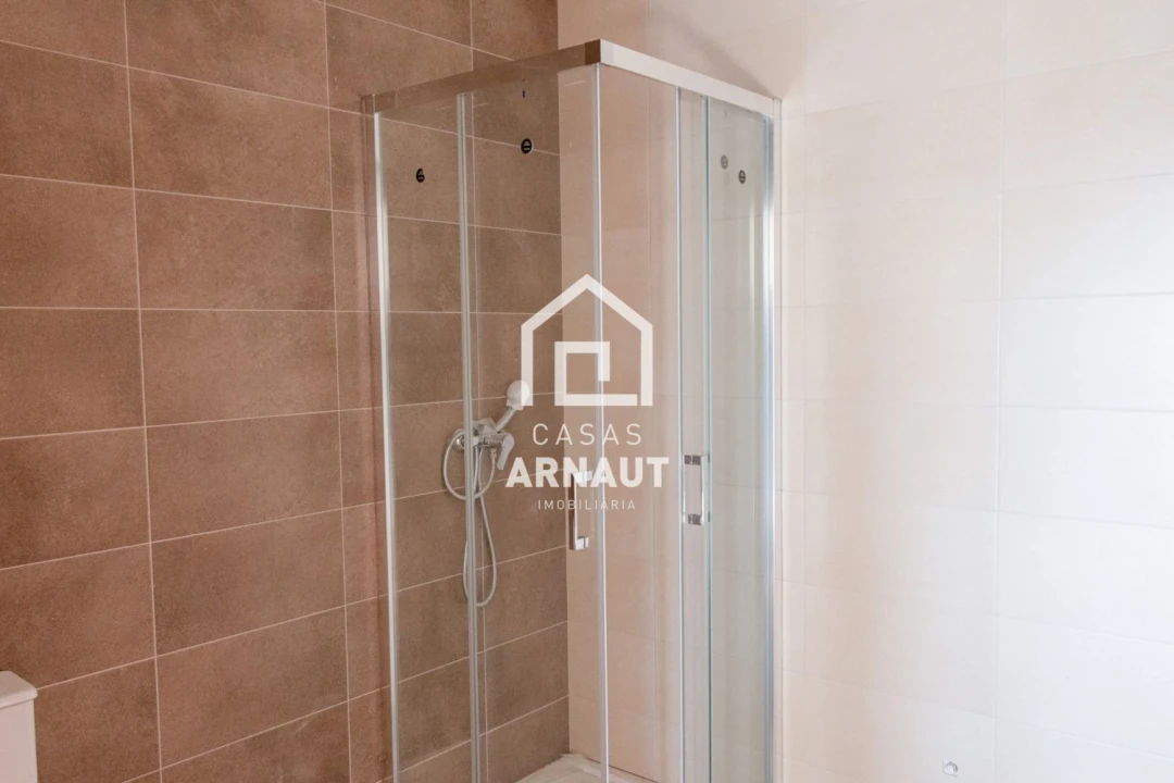 Moradia T4 para Venda em Pombal Foto 35