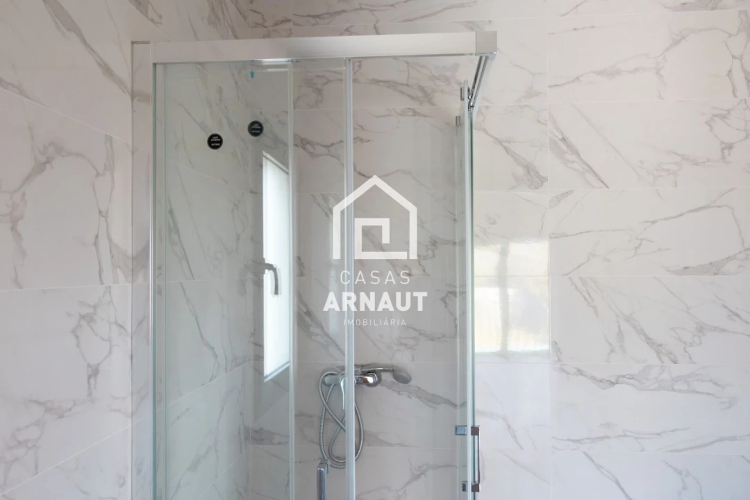 Moradia T4 para Venda em Pombal Foto 23