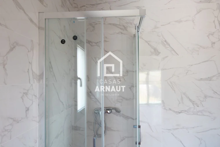 Moradia T4 para Venda em Pombal Foto 23