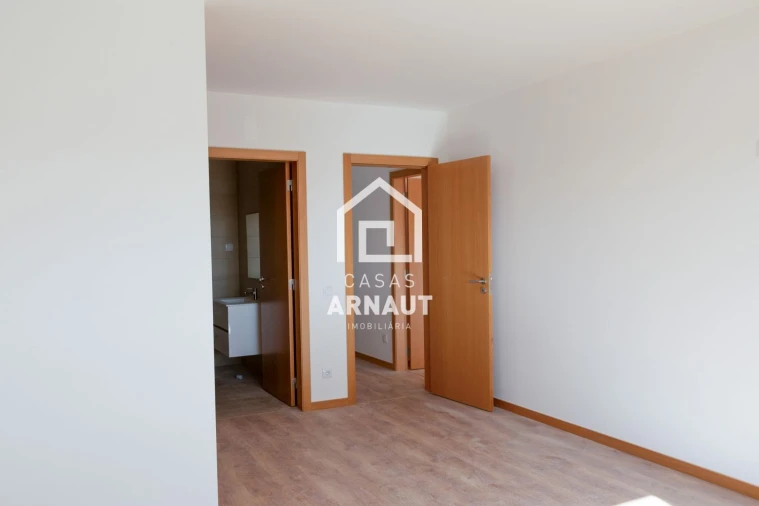 Moradia T4 para Venda em Pombal Foto 32