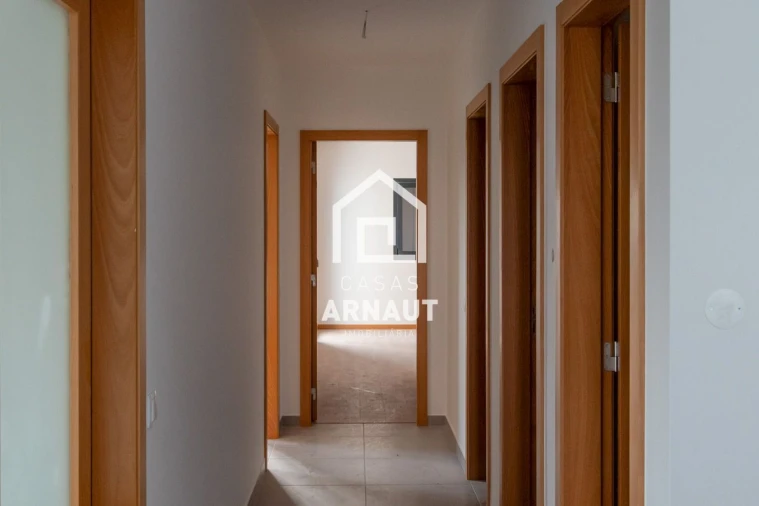 Moradia T4 para Venda em Pombal Foto 9