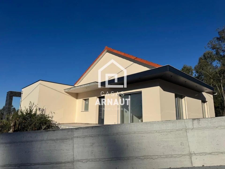 Moradia T3 para Venda em Pombal Foto 33