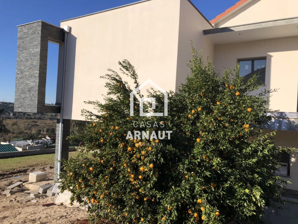 Moradia T3 para Venda em Pombal Foto 28