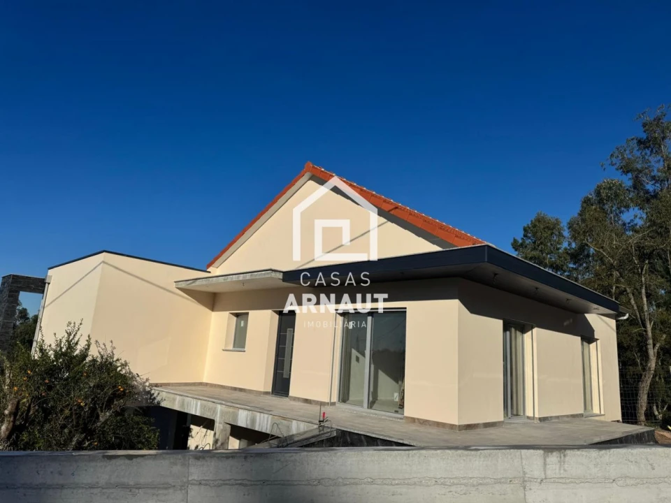 Moradia T3 para Venda em Pombal Foto 32