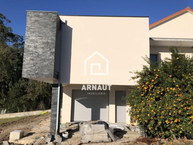 Moradia T3 para Venda em Pombal Foto 3