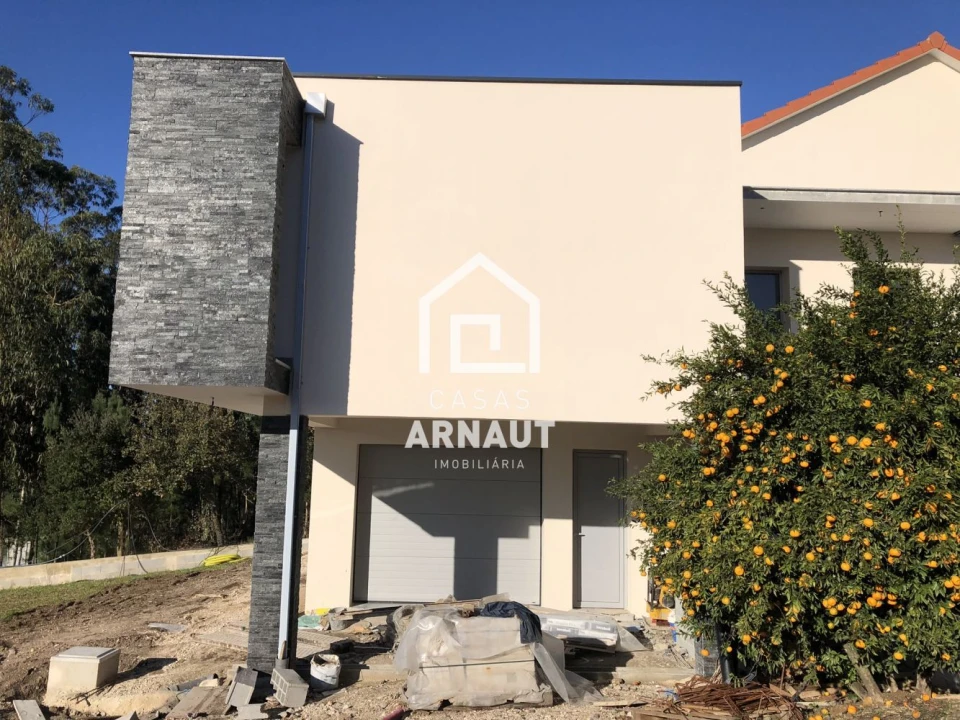 Moradia T3 para Venda em Pombal Foto 3