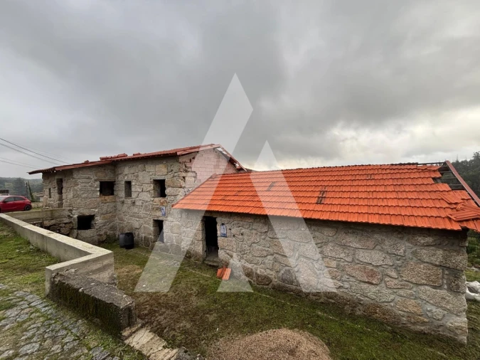 Moradia T1 para Venda em Cete Foto 1