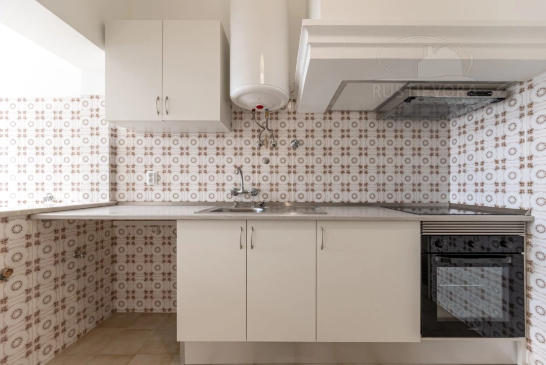 Moradia T2 para Arrendamento em Bacelo e Senhora da Saúde Foto 13