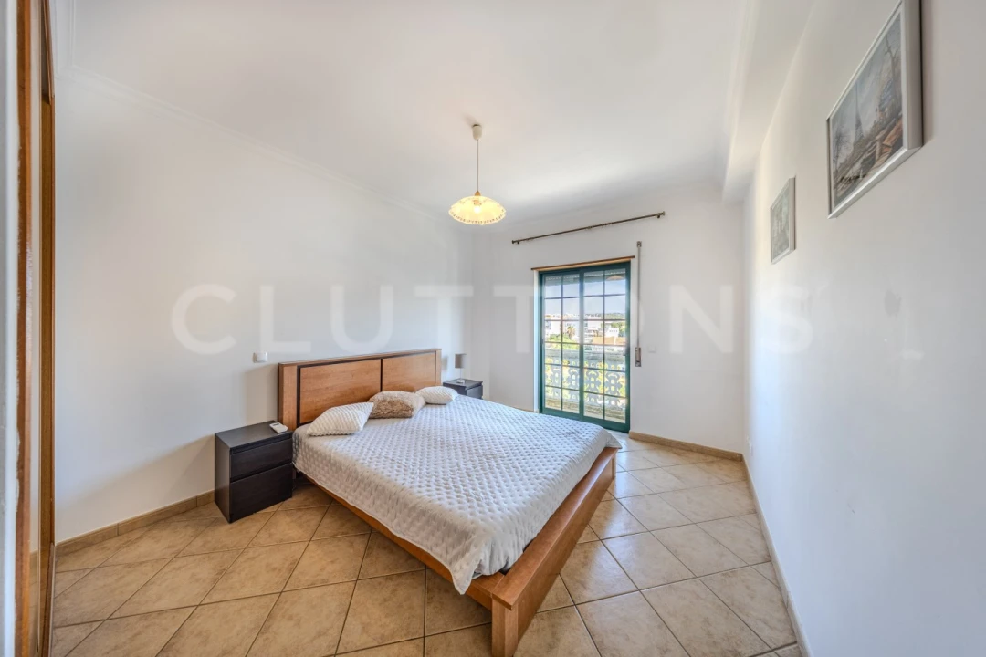 Apartamento T3 para Venda em Almancil Foto 5