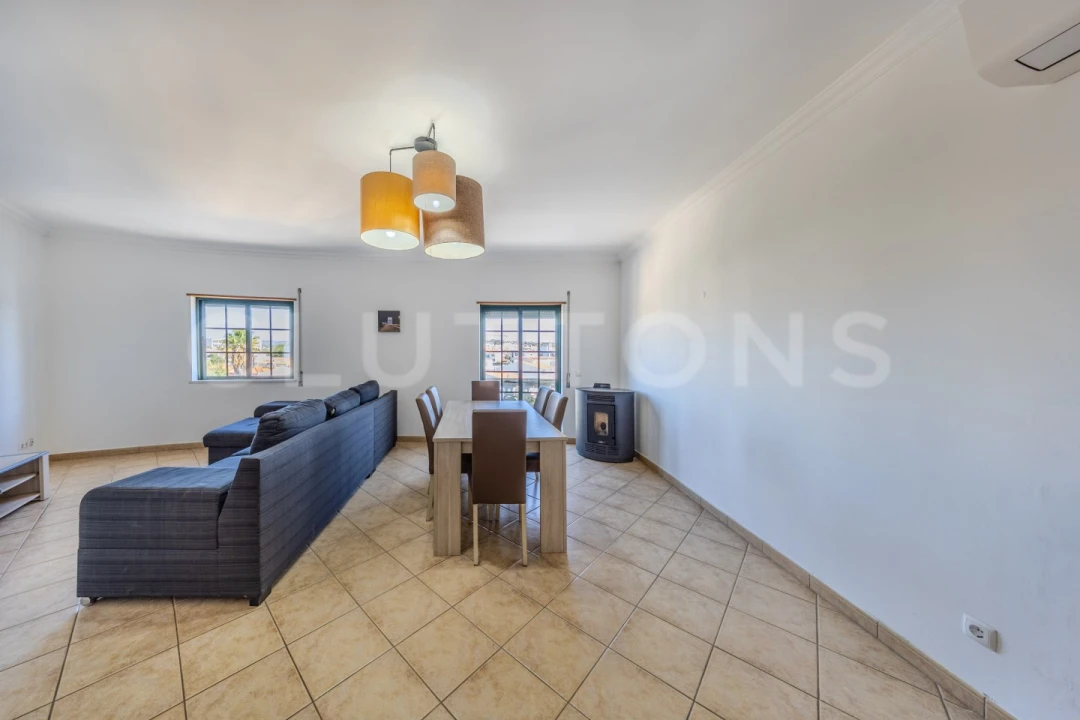 Apartamento T3 para Venda em Almancil Foto 3