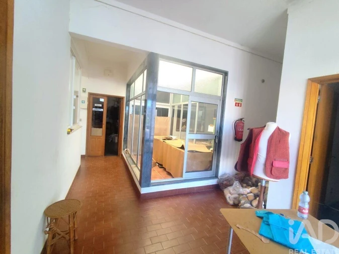 Loja para Venda em Terrugem e Vila Boim Foto 14