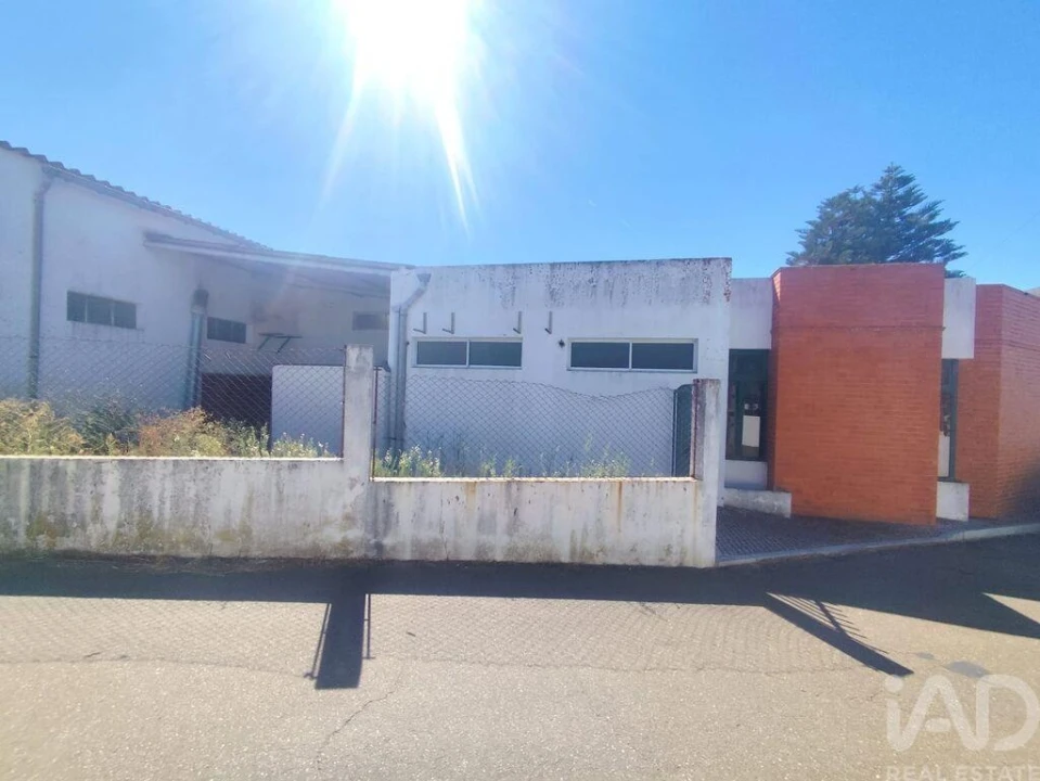 Loja para Venda em Terrugem e Vila Boim Foto 3