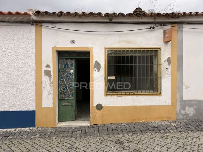 Moradia T1 para Venda em Cuba Foto 10