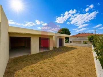 Moradia T3 para Venda em Gandra