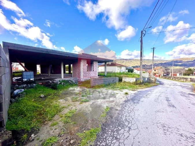 Moradia T3 para Venda em Gandra Foto 30