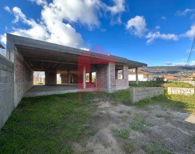 Moradia T3 para Venda em Gandra Foto 11
